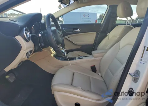 2016 Mercedes-Benz Gla 250 4Matic из США, поврежденный, VIN WDCTG4GB8GJ236840